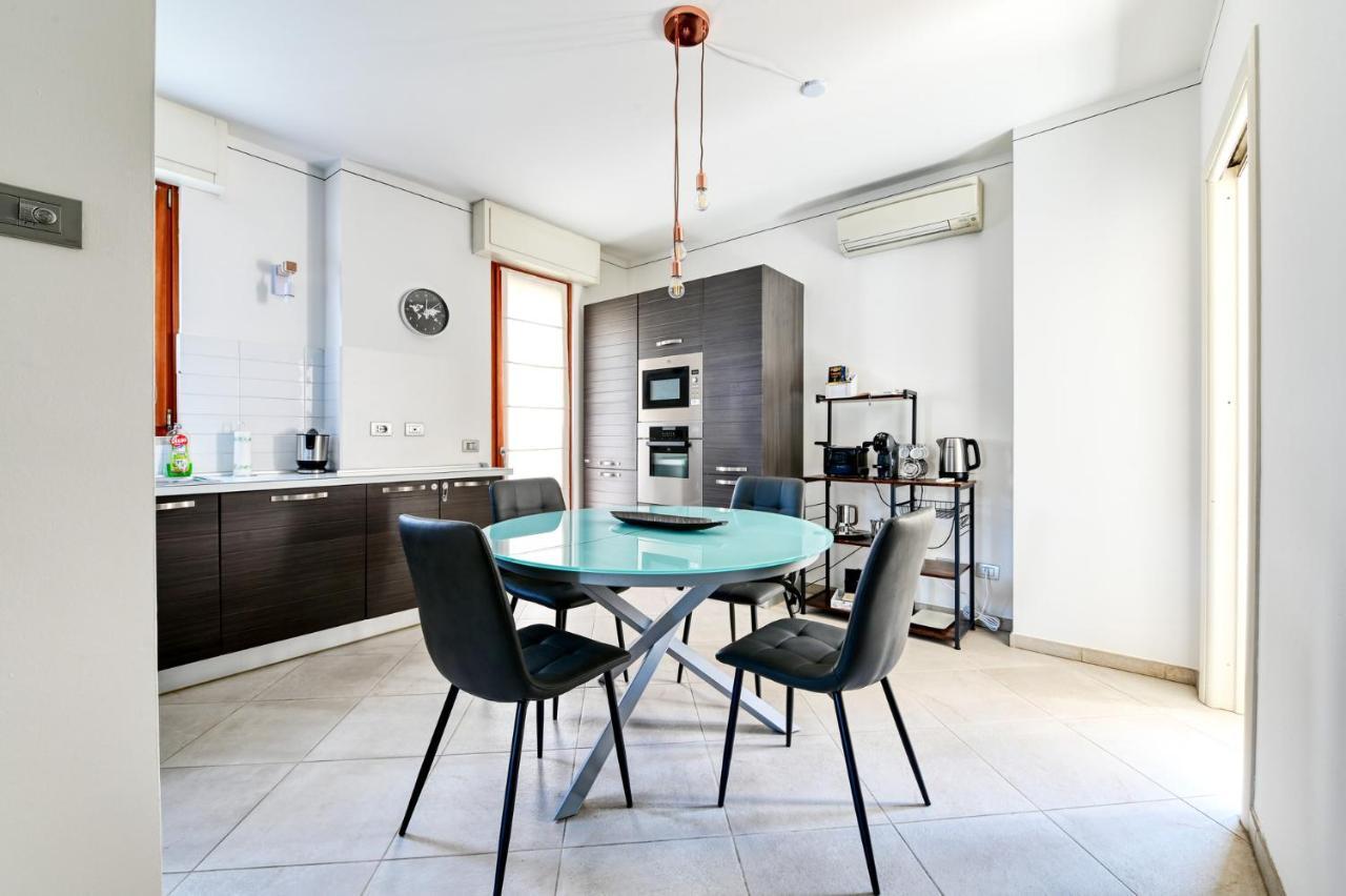 Pearl House - Sirmione Holiday - Jacuzzi Privata 외부 사진