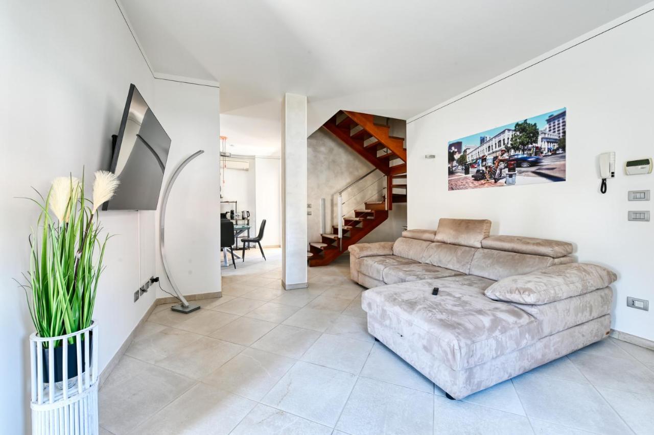 Pearl House - Sirmione Holiday - Jacuzzi Privata 외부 사진